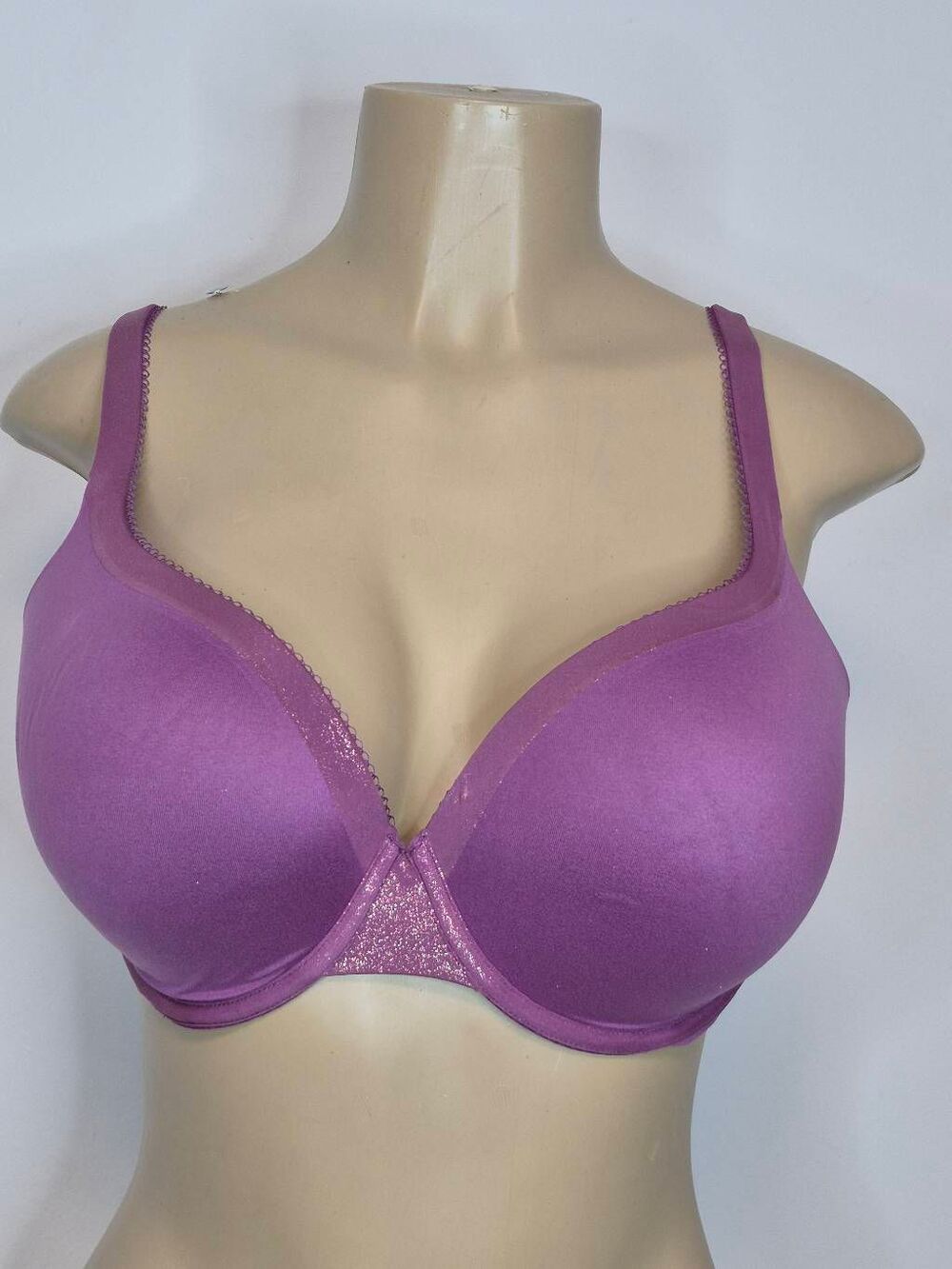Victoria's secret bra 34DDD - Picture 5 of 9